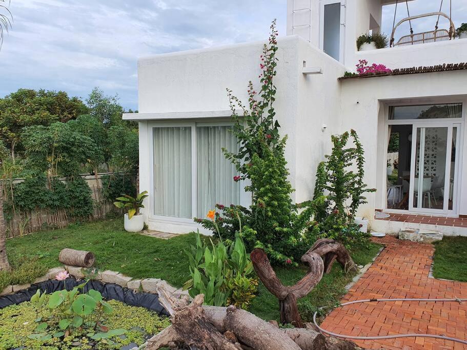 Hồ Lân Retreat, Villa mặt biển dành cho 8 người. Pho Tri Esterno foto