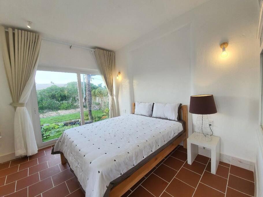 Hồ Lân Retreat, Villa mặt biển dành cho 8 người. Pho Tri Esterno foto