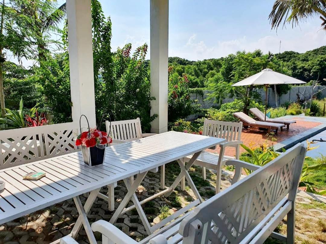 Hồ Lân Retreat, Villa mặt biển dành cho 8 người. Pho Tri Esterno foto