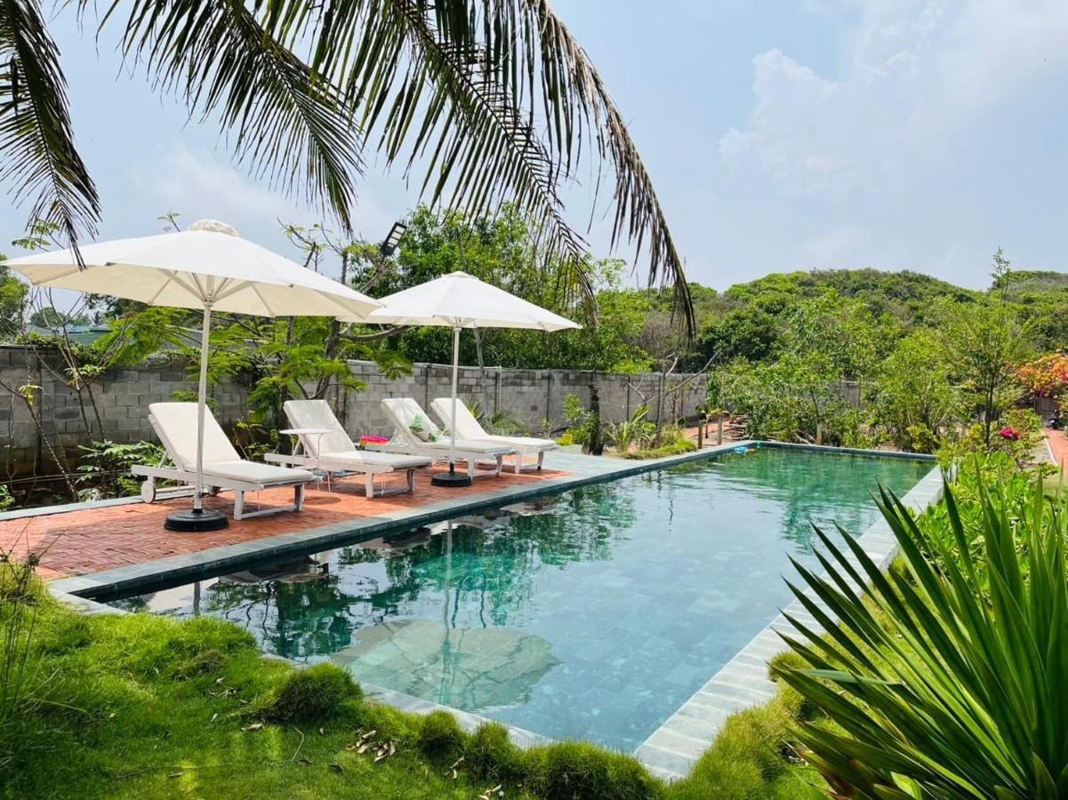 Hồ Lân Retreat, Villa mặt biển dành cho 8 người. Pho Tri Esterno foto