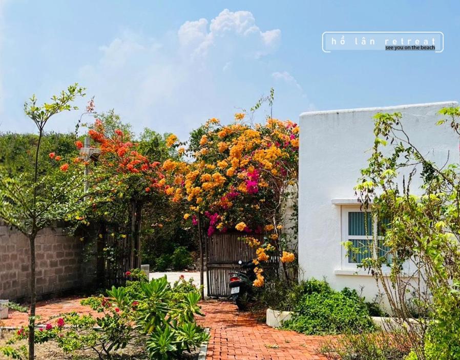 Hồ Lân Retreat, Villa mặt biển dành cho 8 người. Pho Tri Esterno foto
