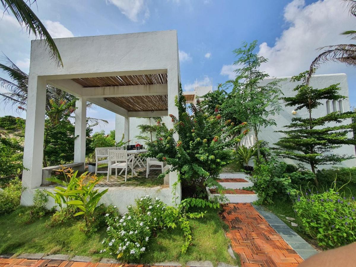Hồ Lân Retreat, Villa mặt biển dành cho 8 người. Pho Tri Esterno foto
